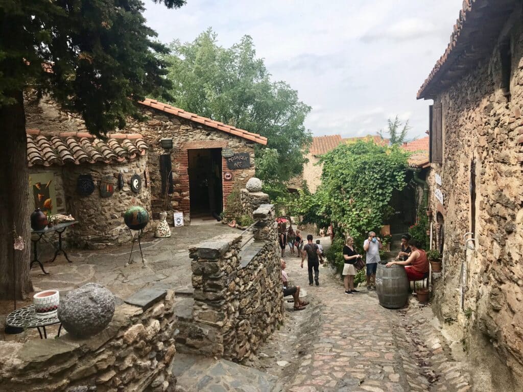 Castelnou et Eus